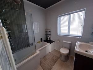 Photo 14- click for photo gallery